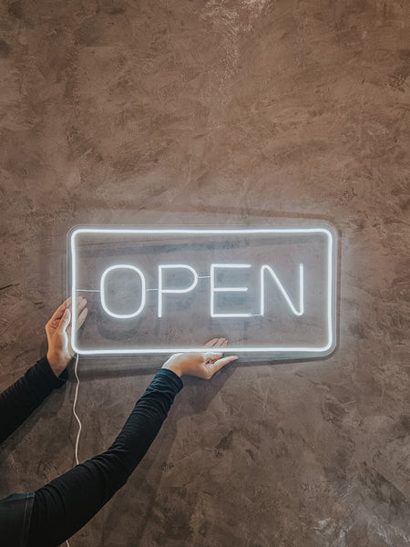 OPEN Neon LED Tabela