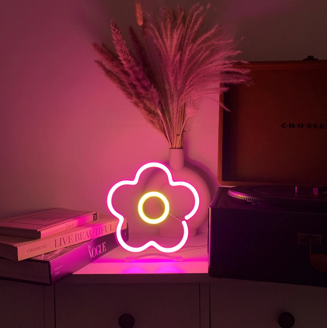 Mini Pembe Çiçek Neon Led Işık