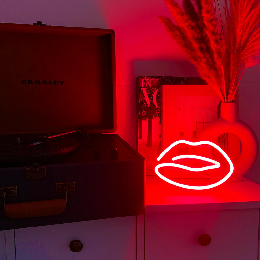 Mini Kırmızı Dudak Neon Led Işık