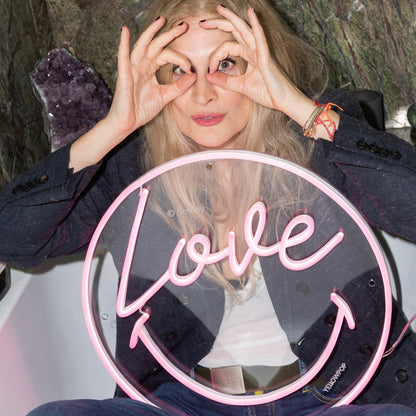 Love Smiley Neon | Pembe Daire Tasarım LED Dekor